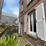 D'hote Maurice Bed & Breakfast Étretat