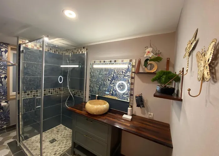 D'hote Maurice Bed & Breakfast 4*