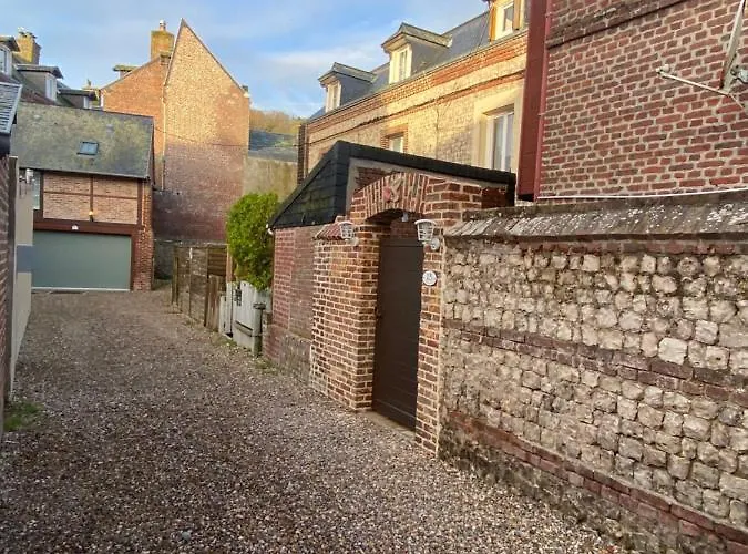 D'hote Maurice Bed & Breakfast